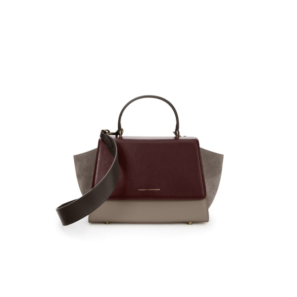 ALEXIA bag, Colourblock Stratum, front view, side wings extended, top handle and detachable strap
