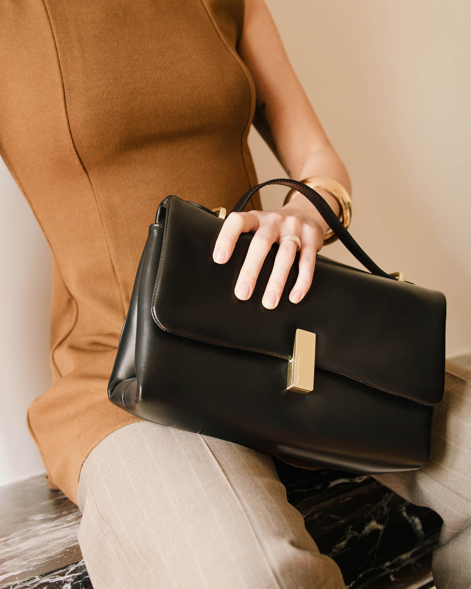 BLAIR - Black