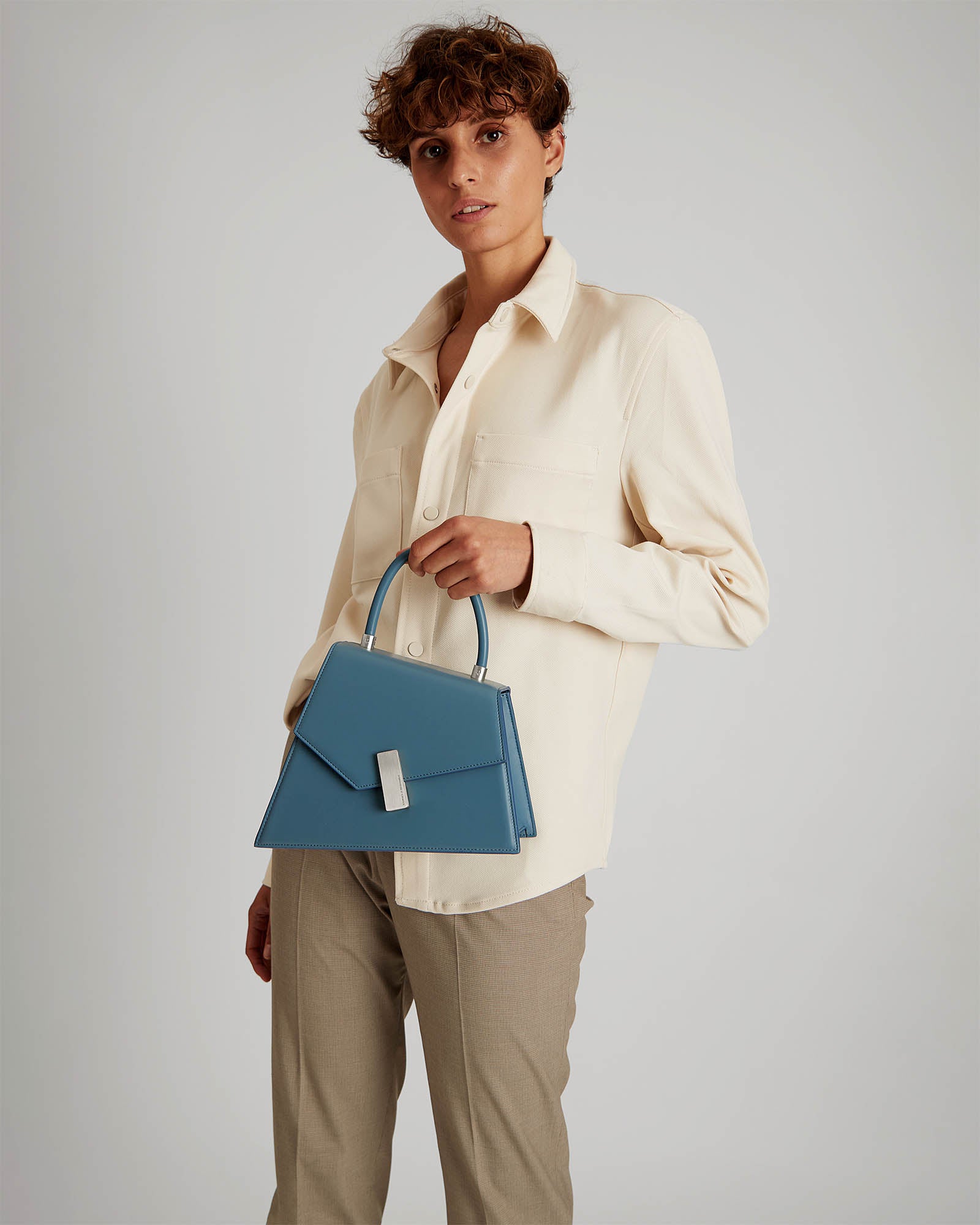 CUBIST - Lake blue - Bradery