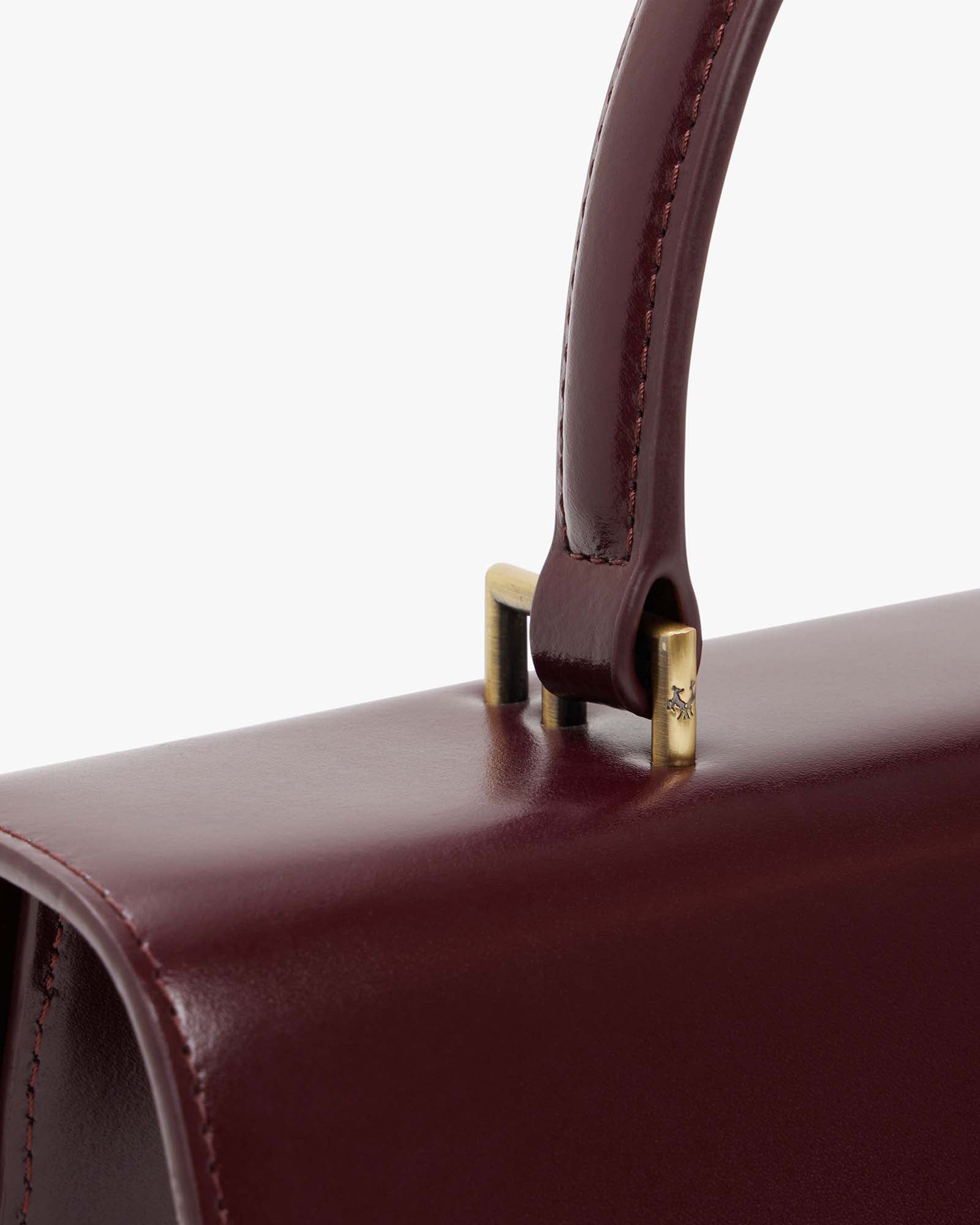 THEA - Mahogany - Bradery