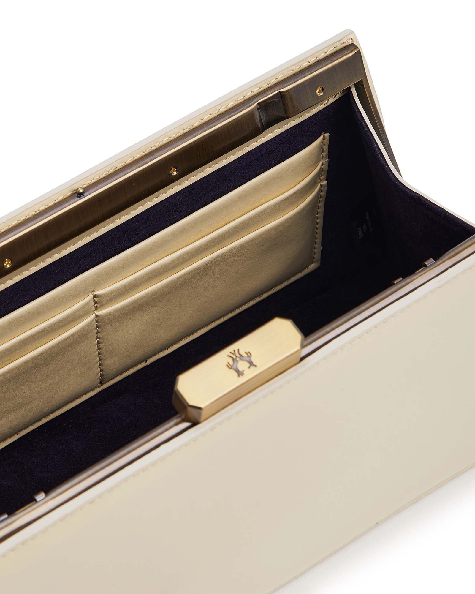 JAY - Ivory - Bradery